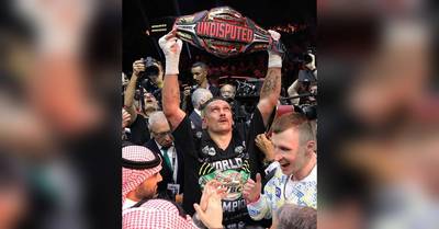 Oleksandr Usyk annonce un adversaire inattendu pour son combat de fin d'année : "C'est un gros risque"