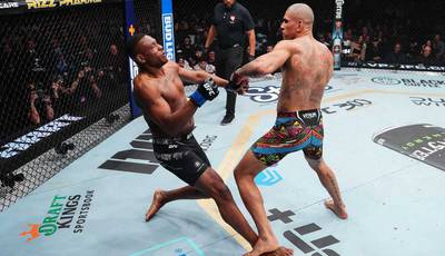 Pereira slaat Hill knock-out en andere UFC 300-resultaten