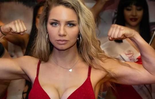 What time is Madeleine Mohrhardt vs Rosa Maria Acosta Carrion tonight? Ringwalks, schedule, streaming links