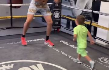 Tyson Fury showed how sparring with "Oleksandr Usyk" (video)