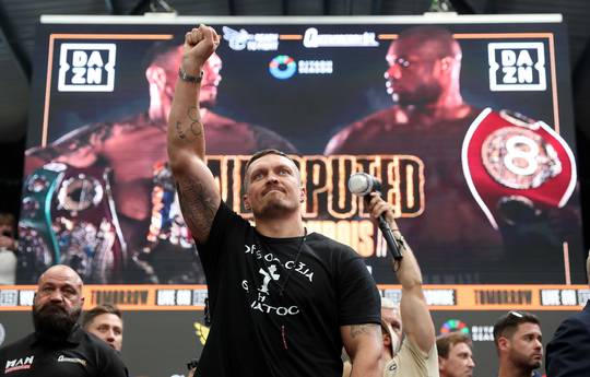 Вместо Уайлдера Усик может встретиться с Руисом или Кабайелом