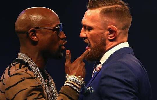 Mayweather advises McGregor to stay in UFC