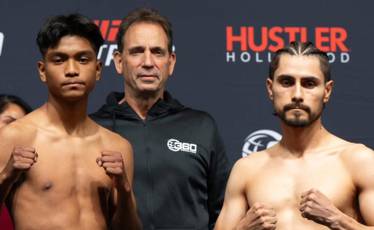 What time is Angel Carrillo vs Joshua Torres tonight? Ringwalks, schedule, streaming links