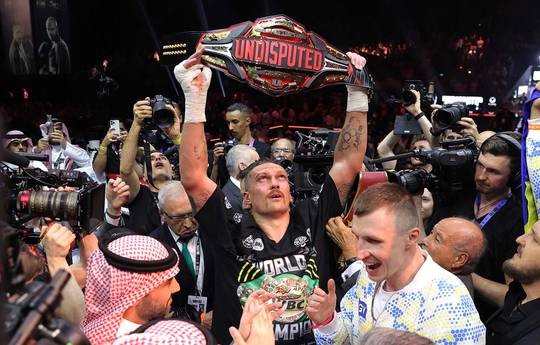 Oleksandr Usyk Suspended After Beating Tyson Fury