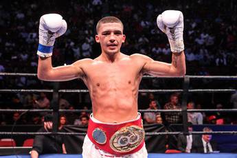 Selby outpoints Ramirez