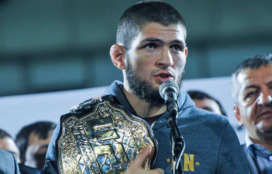 Nurmagomedov holds a full-fledged boxing training session in Moscow (video)