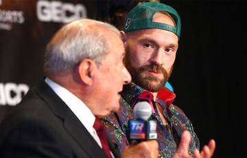 Fury wants to break the purse records of Mayweather and Alvarez