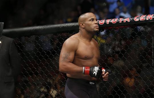 Cormier: If I can fight Velazquez every day, I will be able to defeat Miocic too