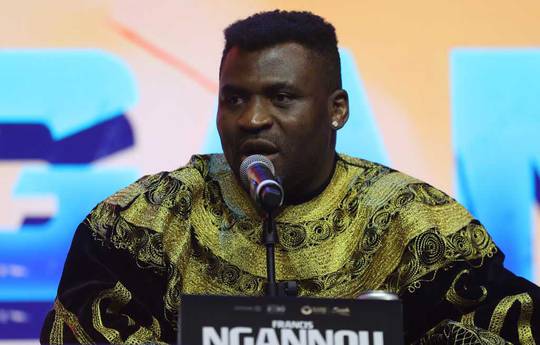 Ngannou: 'Ik neem Joshua nog serieuzer dan Fury'