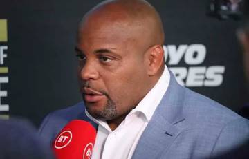 Cormier is against the introduction of an interim champion belt in the UFC lightweight division