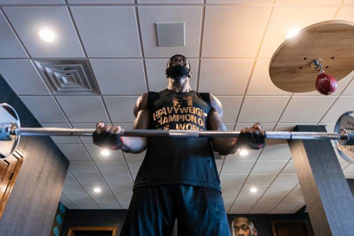 Wilder shows how he prepares for Fury