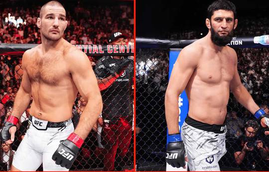 Дю Плессі: «У Стрикленда дуже хороші шанси в бою з Чимаєвим»