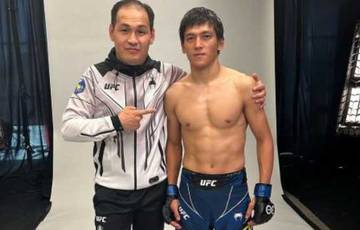 El mánager nombró la razón de la derrota del invicto kazajo en la UFC