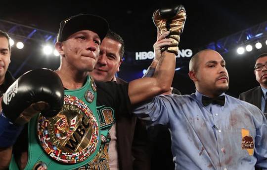 Berchelt to defend on November 2 against Sosa?