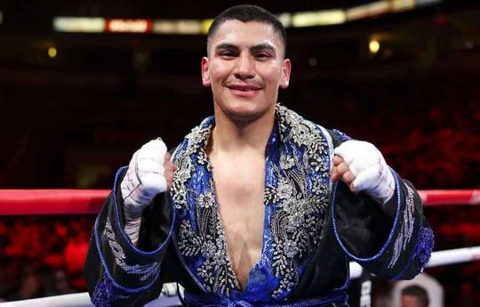 Jaron Ennis Challenges Errol Spence: "I'll Make It Look Easy"