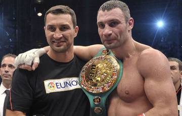Vitali Klitschko: Wladimir has a not so strong chin to take a punch