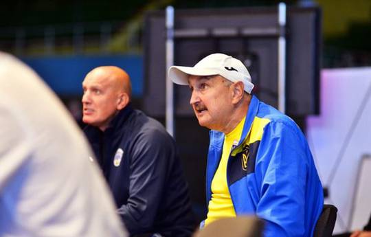De coach van de Oekraïense nationale ploeg onthulde waarom hij de communicatie met Lomachenko Sr. onderbrak.