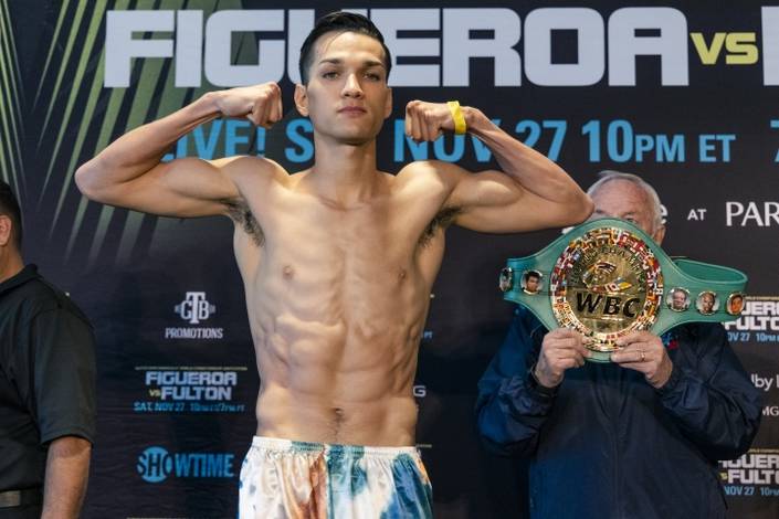 Fulton and Figueroa make weight ahead of unification fight