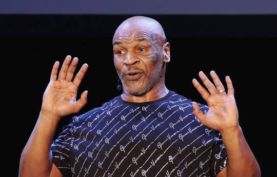 De legendarische Tyson voorspelt "de grootste teleurstelling in de geschiedenis" in het gevecht tussen Fury en Ngannou