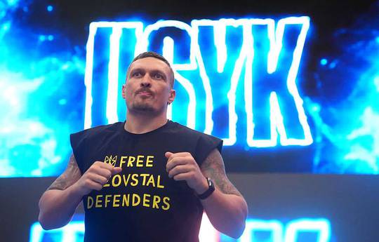 Атлас: "Усик знайде спосіб перемогти Дюбуа"