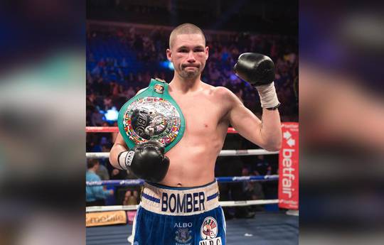 Tony Bellew enthüllt überraschenden Favoriten für Usyks härteste Herausforderung: "Es ist nicht der, den Sie denken"