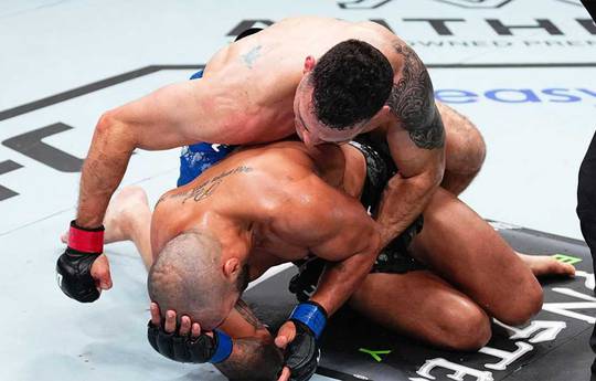 Сілва розкритикував суддівство UFC після поразки Вайдману
