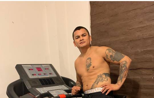 Marcos Maidana getting in shape (video)