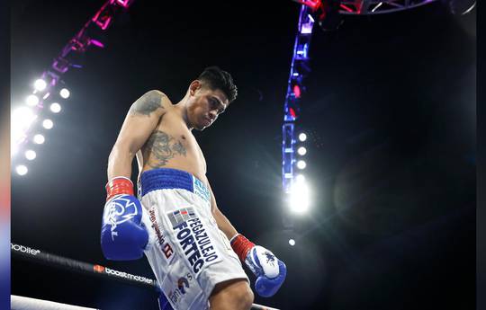 Emanuel Navarrete and Charly Suarez Set for Showdown, but One Fighter's Purse Raises Eyebrows