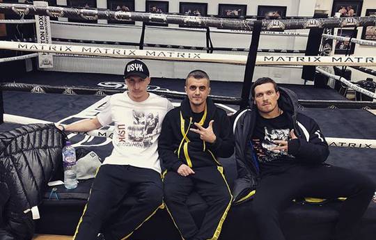 Usyk holds first training session in Manchester