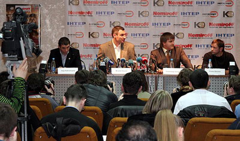Пресс-конференции в Днепропетровске накануне турнира