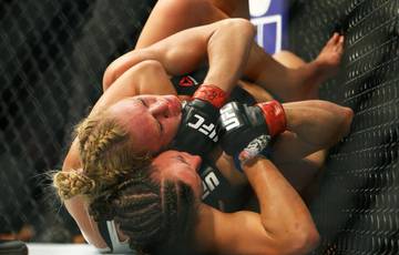 Tate quer desforra com Holm no UFC 300