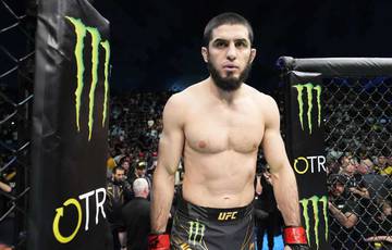 Makhachev's trainer: "Islam zal doen wat hij wil met Porier"