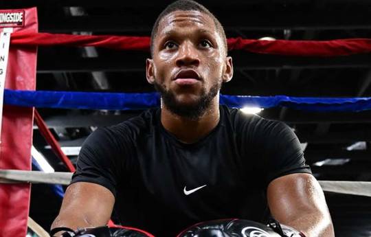 Wann ist Brian Norman Jr. gegen Jin Sasaki heute Abend? Ringwalks, Zeitplan, Streaming-Links
