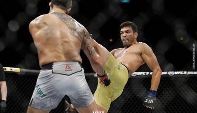 Machida retires Belfort with a severe knockout (video)