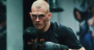 Біспінґ допускає бій Махачева з Гаррі