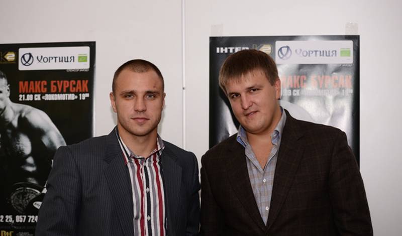 Макс Бурсак и Александр Красюк на пресс-конференции в Харькове