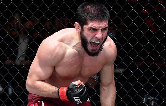 Makhachev responds to his hater (video)
