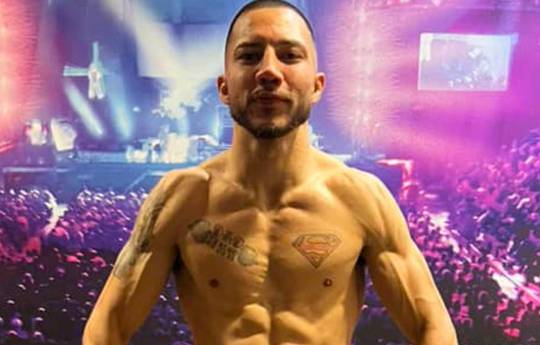 Hoe laat is Ricky De Los Santos vs Kevin Walsh vanavond? Ringwedstrijden, schema, streaming links