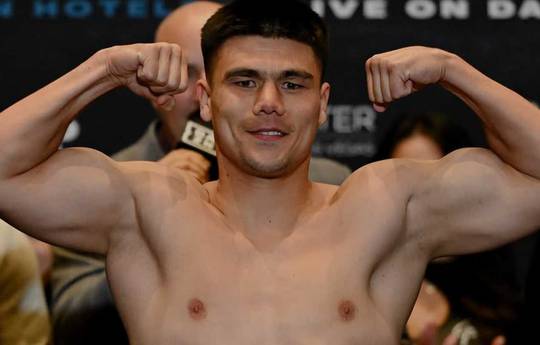 Darius Fulghum vs Bektemir Melikuziev Undercard - Lista Completa de Lutas, Cronograma, Ordem de Lutas