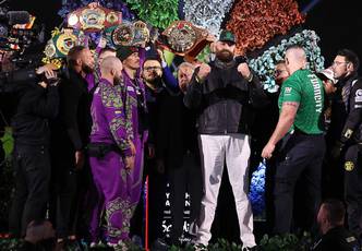 Oleksandr Usyk vs Tyson Fury Weigh In Results and Video