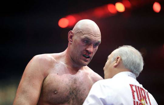 Froch: "Fury came into the fight with no confidence that he could beat Usyk"