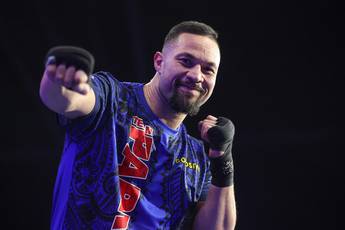 Усик оставит вакантным титул WBO?