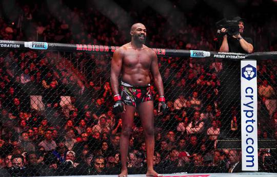 Jones est revenu dans le pool de test de dopage des combattants de l'UFC