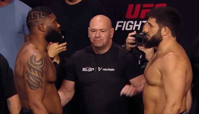 Wann ist UFC heute Abend auf ABC 8? Blaydes vs Kuniev - Startzeiten, Zeitpläne, Kampfkarte