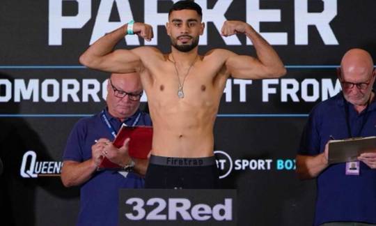 Hoe laat is Amaar Akbar vs Jake Smith vanavond? Ringwalks, schema, streaminglinks