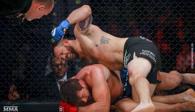 Bader defeats Mitrione on points (video)