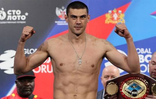 Tishchenko and Romanov score TKO victories in Russia