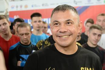 Tszyu reacts to Fury's win over Wilder