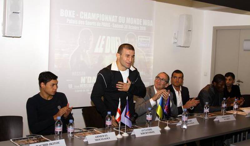 Автандил Хурцидзе на пресс-конференции перед боем