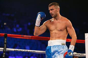 Alex Gvozdyk working on the bag (video)